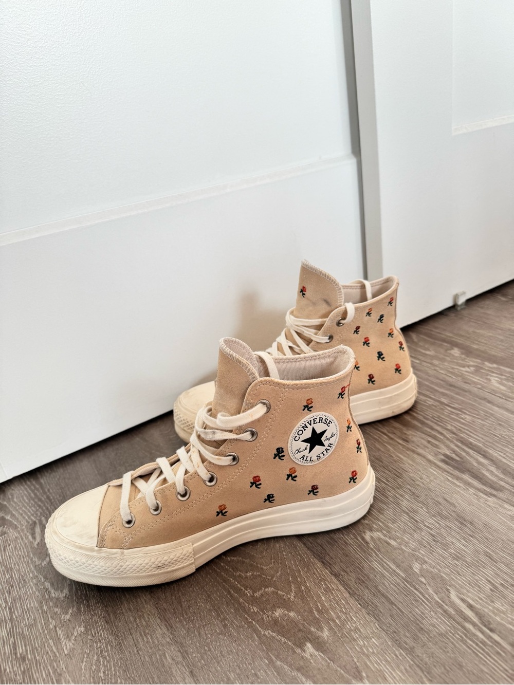 Converse High Top Sneakers in Beige with Tiny Floral Embroidery